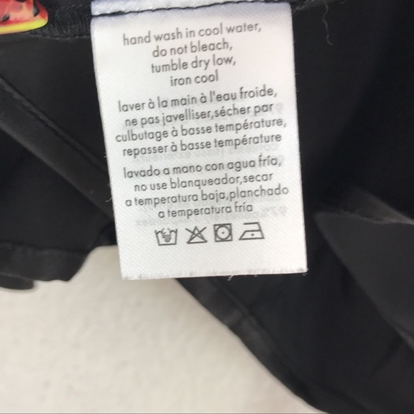 We Wore What M black ruffle tie crop top - Picture 11 of 14